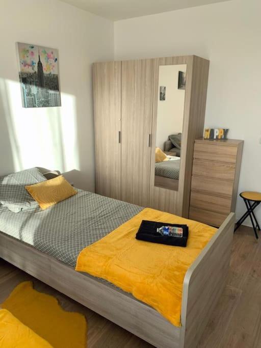 Ferienwohnung Pourquoi Notre T3 Avec Parking Est Pour Vous ? Lille Exterior foto