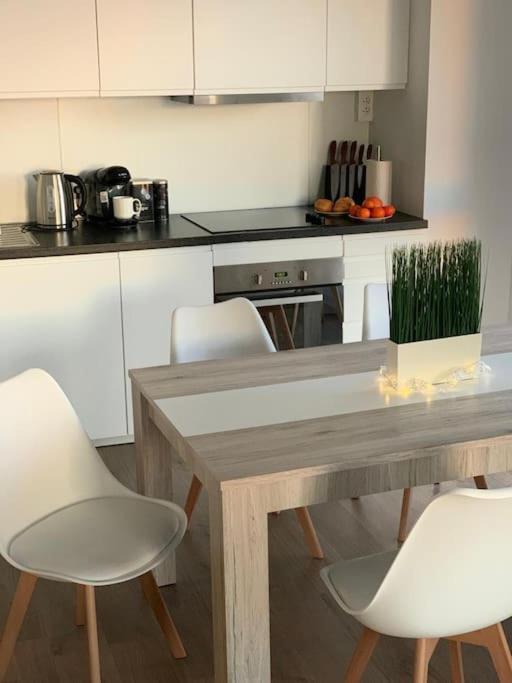 Ferienwohnung Pourquoi Notre T3 Avec Parking Est Pour Vous ? Lille Exterior foto